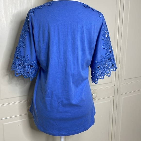 Soft Surroundings Women’s Nikita Lace Sleeve Tee Size Medium Blue - Picture 5 of 9